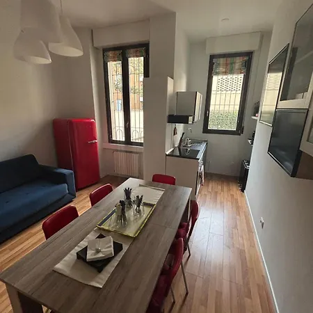 Milhouse Loft -san Siro Fiera Citylife-duomo شقة *